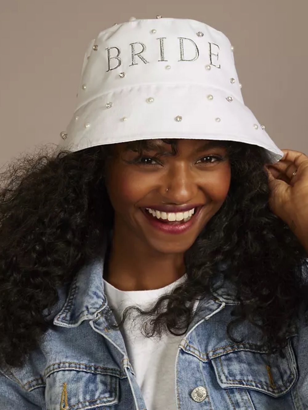 David's Bridal White 'BRIDE' Pearl-Studded Bucket Hat
